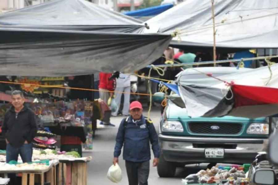Tampico, Tamaulipas, restringe el ingreso de vehículos a mercados rodantes