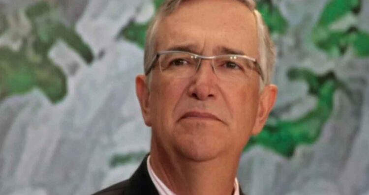 Televisora de Salinas Pliego podría perder anunciantes por su línea editorial en contra del Gobierno: Sheinbaum