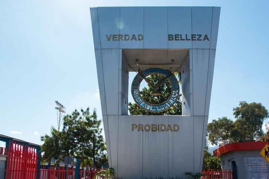 Universidad Autónoma de Tamaulipas logra certificación total de su matrícula académica