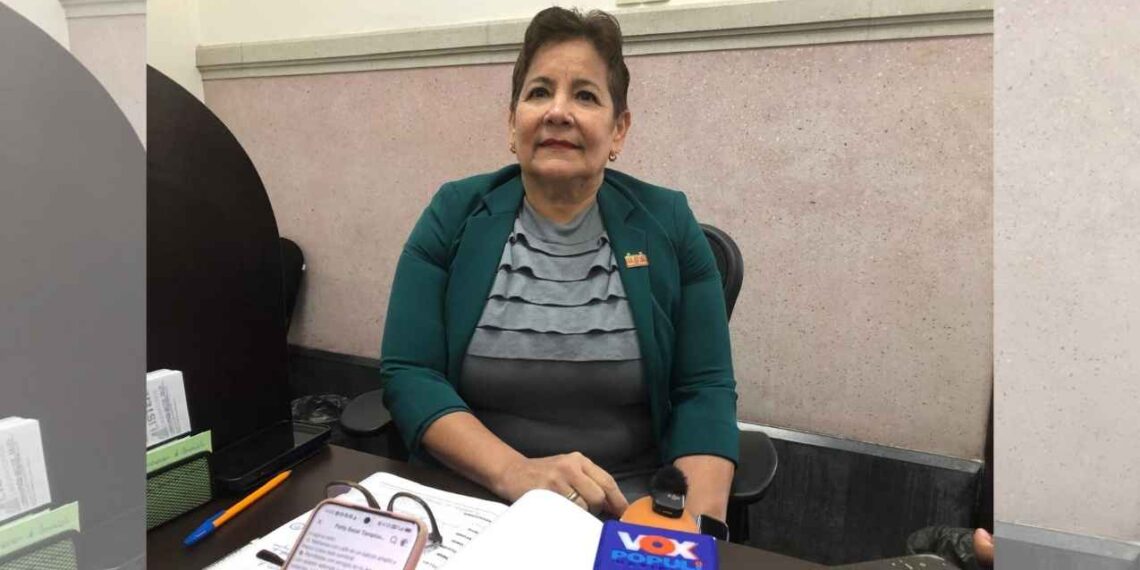 Vecinos de la colonia Laguna del Carpinteros en Tampico, Tamaulipas, denuncian derrames de suero lácteo