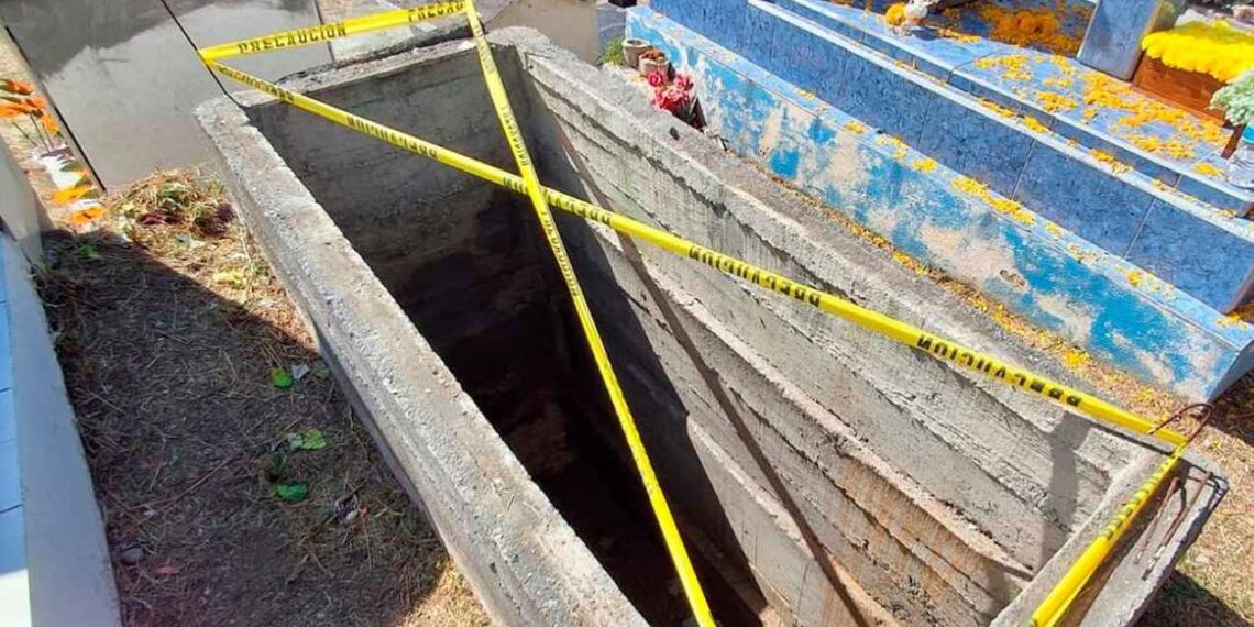 panteón mujer Santiago