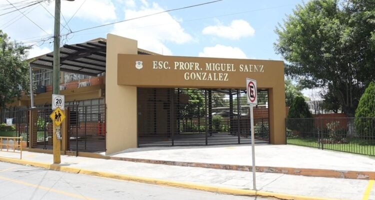 ataque de abejas en primaria de Matamoros