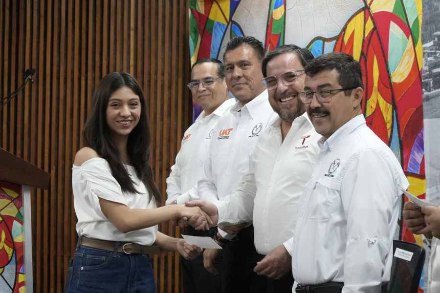 _becas formación profesional en la UAT (2)