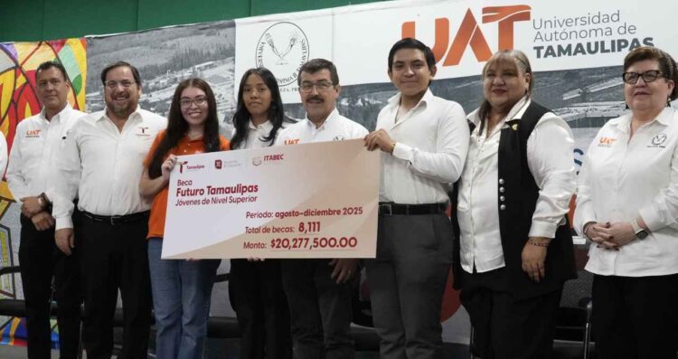 _becas formación profesional en la UAT
