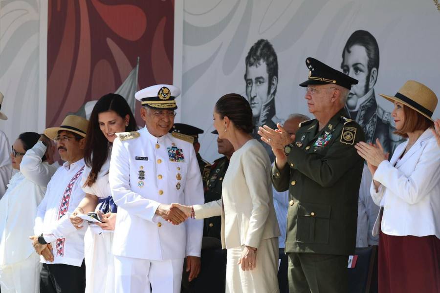bicentenario de la independencia en la mar