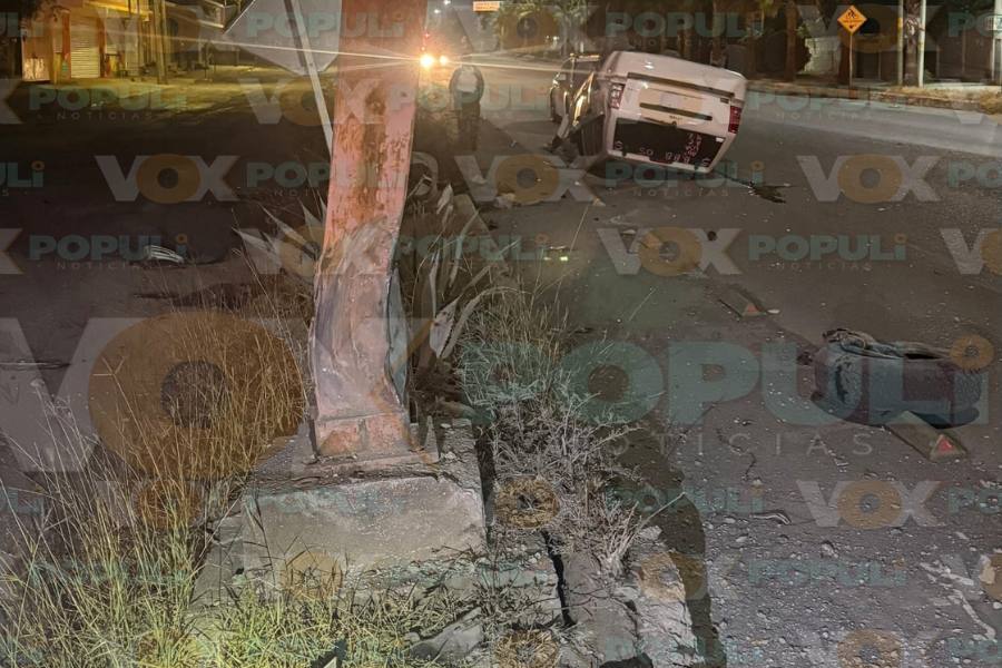choque en avenida América Española en Victoria