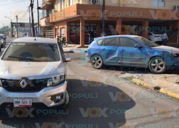colisión en centro de Victoria
