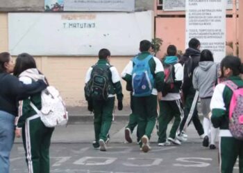 _horario de clases en invierno México