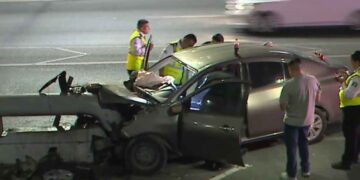 impacta contra muro en Monterrey