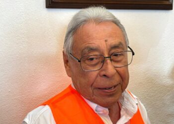 paso a desnivel en Victoria