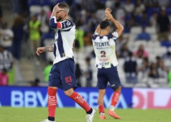 problemas defensivos Rayados