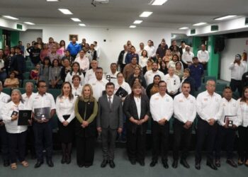reconocimiento a jubilados UAT Tamaulipas