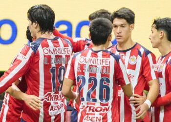 refuerzos América 2026