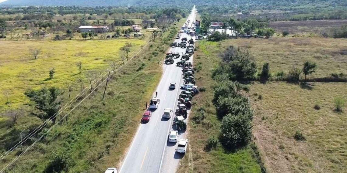 riesgos por bloqueos carreteros en méxico