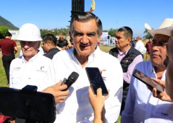 tren Nuevo Laredo-Saltillo