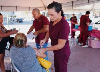 vacunación drive influenza Nuevo Laredo