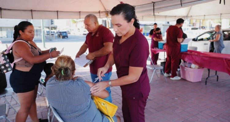 vacunación drive influenza Nuevo Laredo