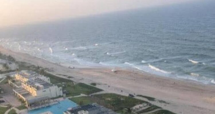 yate se hunde en Altamira