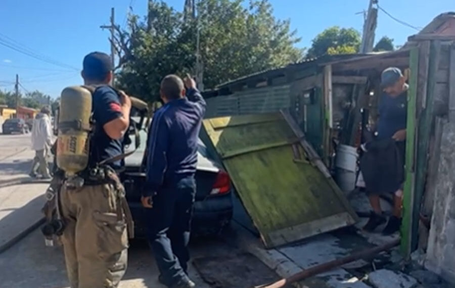 Incendio descontrolado por quema de basura en Matamoros