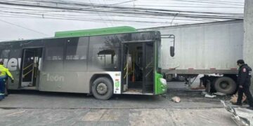 Accidente en San Pedro deja lesionados