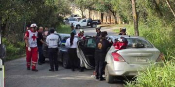 Accidente en la colonia Diego López deja heridos