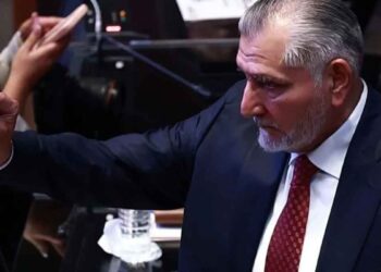 Adán Augusto López descarta cambios a la Ley de Aguas en el Senado