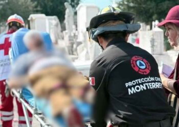 limpieza tumba accidente hombre