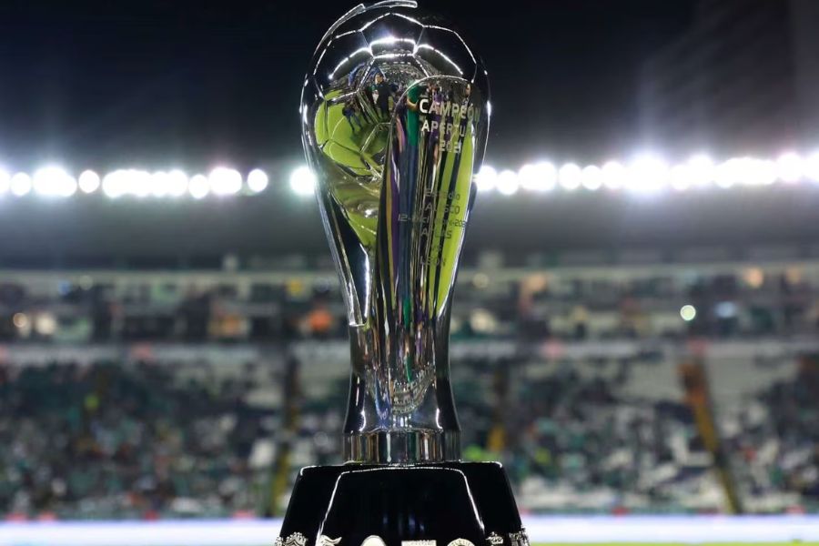 Aficiones repiten grito homofóbico en la ida de las Semifinales del Apertura 2025