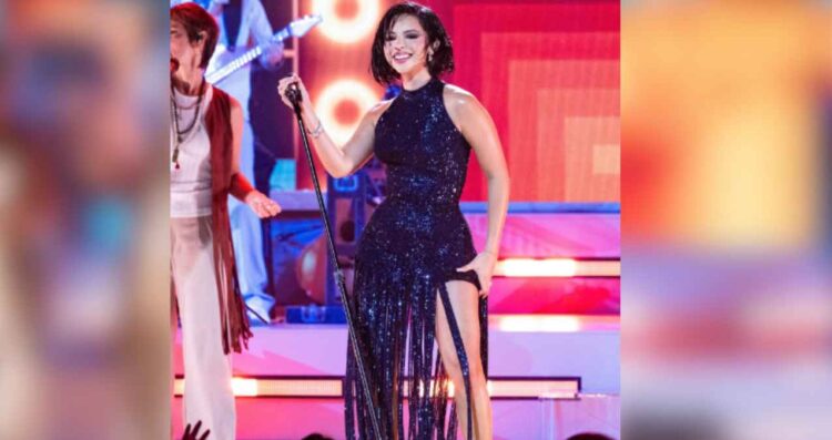 Ángela Aguilar rompe con su estilo tradicional