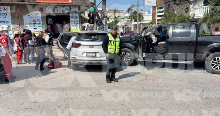 Aparatoso accidente múltiple en Ciudad Madero, Tamaulipas deja cuantiosos daños materiales