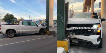 Automovilista en presunto estado de ebriedad choca su camioneta en avenida de Monterrey, NL