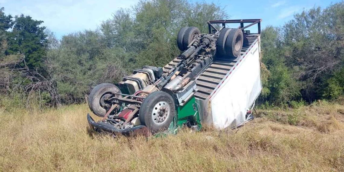 volcadura camión Padilla – Jiménez