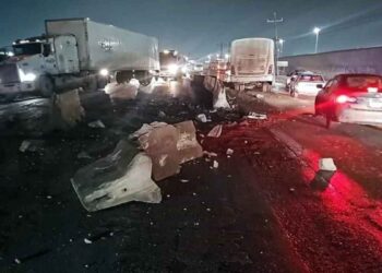 Chofer dormita y provoca accidente en la Carretera a Monclova en Escobedo, NL