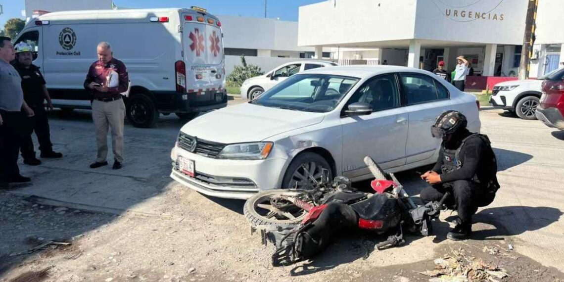 Choque frente al ISSSTE en El Mante