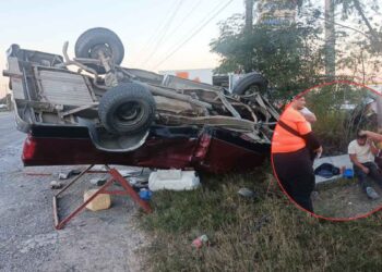 Choque frontal en Cadereyta