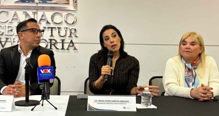 Cierres carreteros provocan pérdidas millonarias