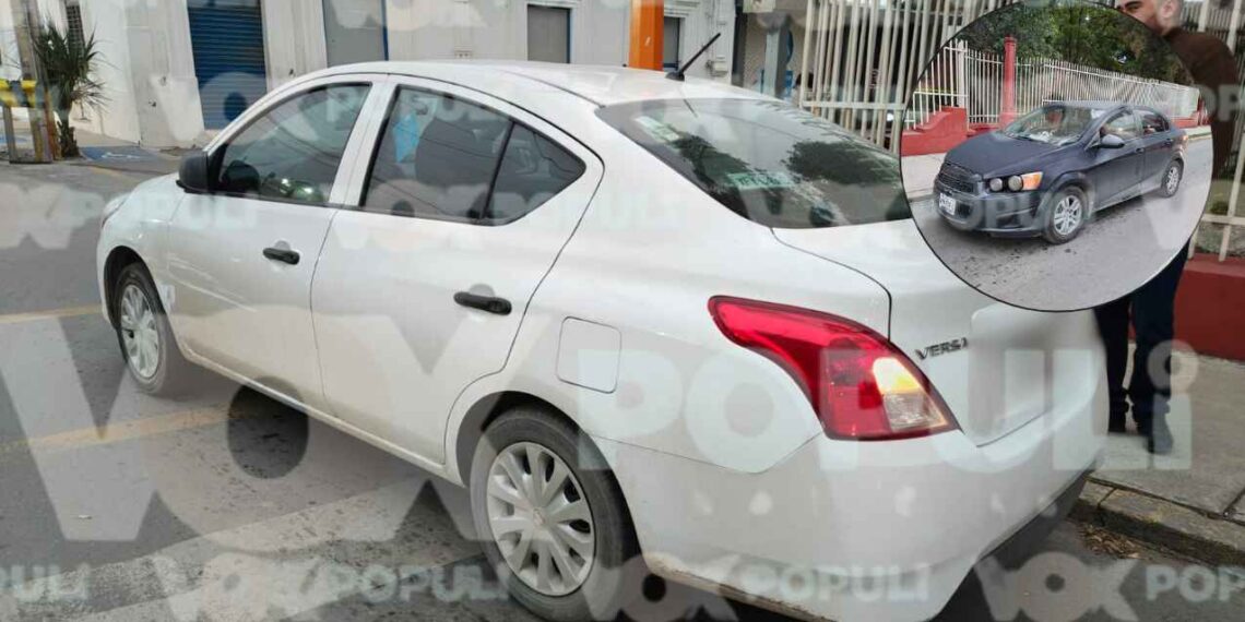 Distraída conductora cambia de carril y ocasiona choque por alcance en el centro de Cd. Victoria, Tamaulipas