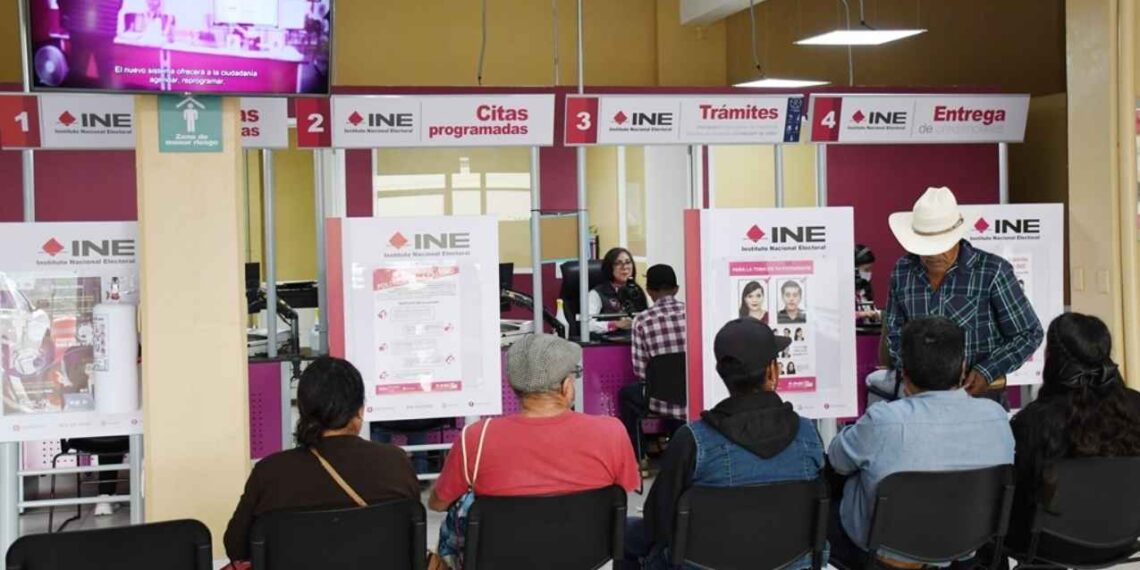 El INE suspende servicios en módulos de todo México por receso navideño