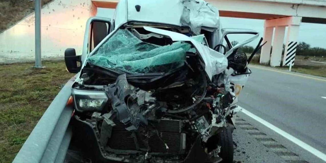 Fatal accidente en la Autopista a Reynosa en General Bravo, Nuevo León, deja un masculino sin vida