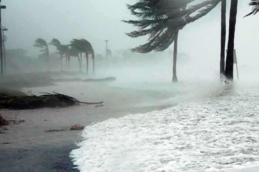 Frente frío 25 activa Alerta Gris por intensas lluvias en Veracruz