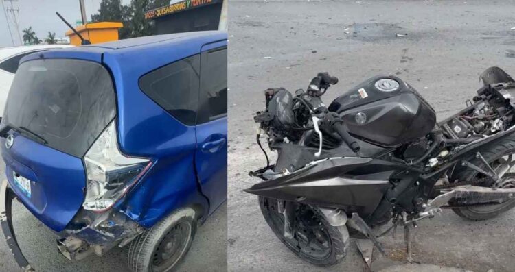 motocicleta destruida División del Norte