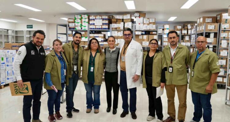 Gobierno Federal va mejorando en la entrega de medicamentos a las instituciones de salud, anuncia Sheinbaum