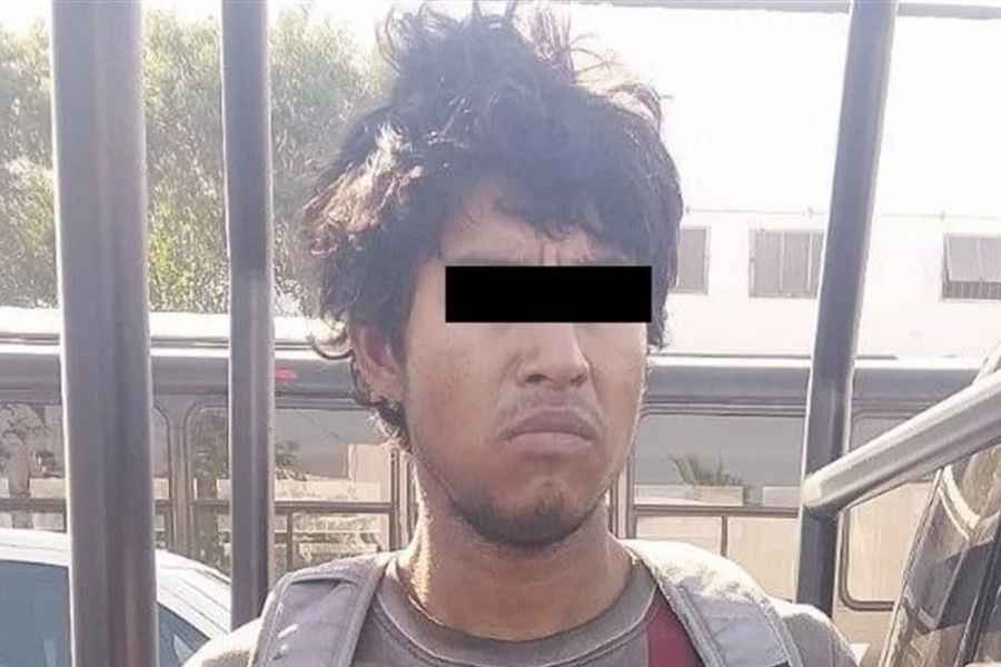 Hombre roba 900 pesos en un Oxxo y lo detienen en Monterrey, NL
