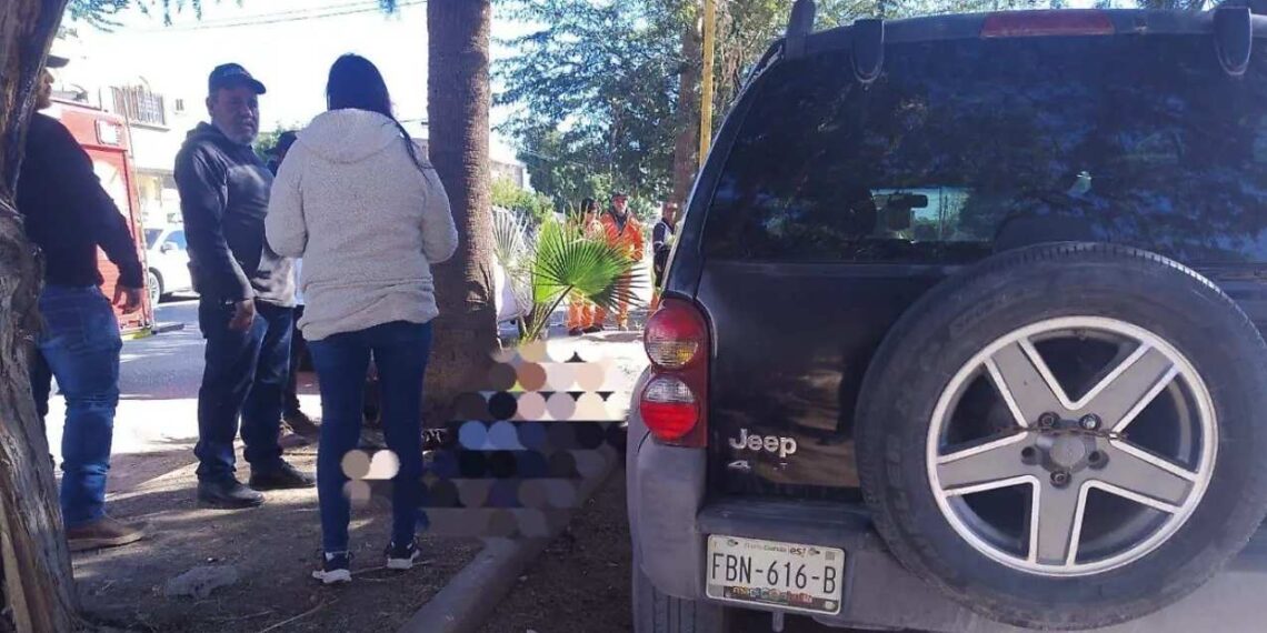 Hombre se desvaneció y murió tras bajar de una camioneta en Torreón