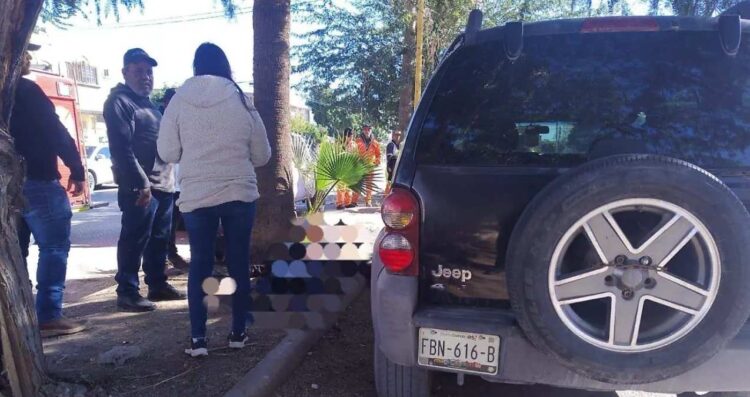 Hombre se desvaneció y murió tras bajar de una camioneta en Torreón