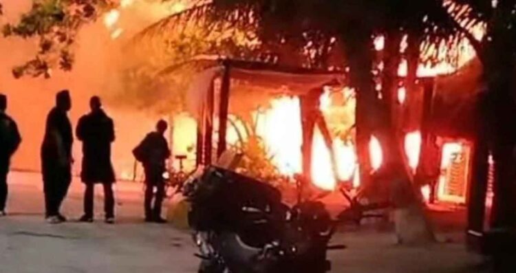 Incendio en Navidad en Mahahual
