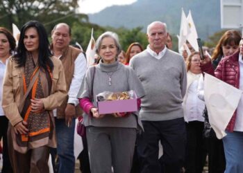 María de Villarreal entrega pupilas bendecidas