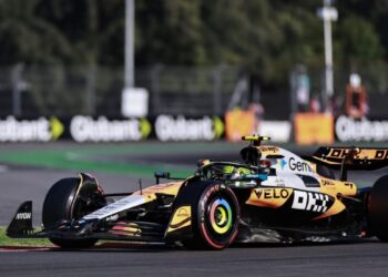 McLaren pilotos 2026