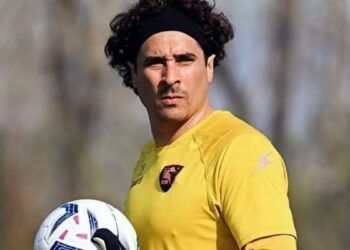 Memo Ochoa titular Mundial
