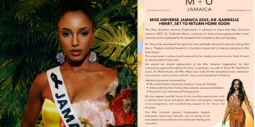 Miss Jamaica continuará su recuperación médica tras sufrir grave caída en Miss Universo